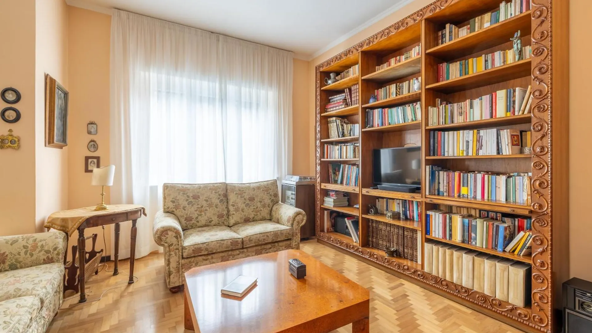 Apartment Roman Retreat Near The Appian Way & Catacombs